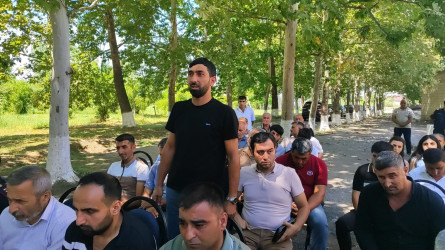 Yevlax Şəhər İcra Hakimiyyətinin Başçısı növbəti səyyar vətəndaş qəbulunu rayonun Gülövşə kəndində keçirib