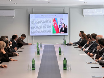 Yevlaxda “İnformasiya əldə etmək hüququnun müdafiəsi” mövzusunda maarifləndirmə tədbiri keçirilib