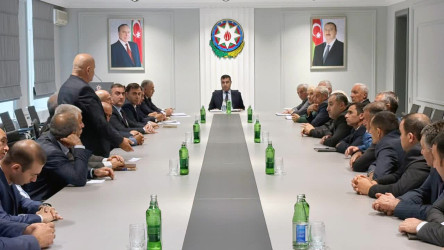 Yevlax rayonunda Dövlət Proqramının icrası ilə bağlı qarşıda duran məsələlər müzakirə olunub