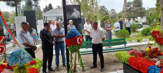 Şəhid Kamil Salahov doğum günündə məzarı başında anılıb