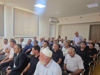 Fermerlərlə növbəti maarifləndirici görüş keçirilib