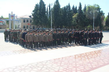 Yevlaxda xalqımızın Ümummilli Lideri, Ulu Öndər Heydər Əliyevin anadan olmasının 102-ci ildönümü qeyd olunmuşdur