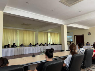 Yevlaxda Prezident təqaüdçüsü, əmək qəhrəmanı Tərlan Musayevanın Ulu Öndərin anadan olmasının 102-ci ildönümünə həsr olunmuş "Ulu Öndərə mənəvi borcum" kitabının təqdimatı keçirilmişdir