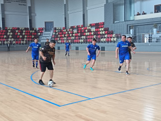 Yevlaxda mini futbol üzrə rayon turnirinə start verildi
