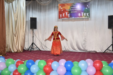 Yevlaxda 1 İyun- Uşaqların Beynəlxalq Müdafiəsi Günü münasibətilə silsilə tədbirlər davam etdirilib