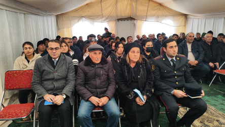 Növbəti səyyar vətəndaş qəbulu rayonun Göyük kəndində keçirildi