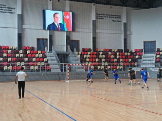 Yevlaxda mini futbol üzrə rayon turnirinə start verildi