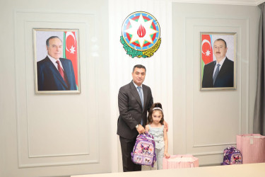 Yevlaxda birinci sinifə gedəcək şəhid övladları ilə görüş keçirilib