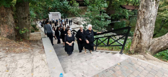 Yevlax rayonundan olan şəhid ailələri işğaldan azad edilmiş ərazilərə səfər edib