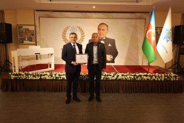 Yeni Azərbaycan Partiyası (YAP) Yevlax rayon təşkilatının yaradılmasının 33-cü illiyi münasibətilə tədbir keçirilib