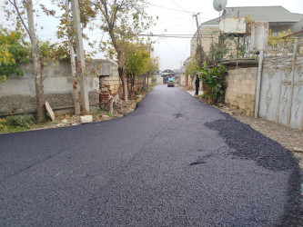 Şəhid Yusif Yusifbəyli küçəsində yeni asfalt örtüyünün vurulması işləri həyata keçirilir