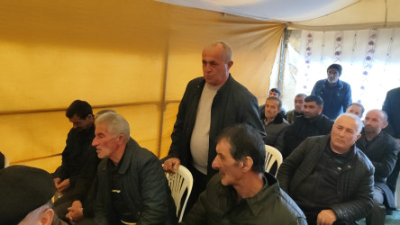 Şəhər İcra Hakimiyyətinin Başçısı Marzılı kəndində səyyar qəbul keçirdi