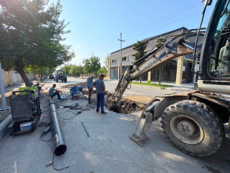Şəhərin su təchizatı və kanalizasiya sistemlərinin yenidən qurulması işləri davam etdirilir