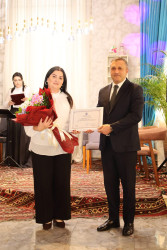Yevlaxda 5 oktyabr-Beynəlxalq Müəllimlər Günü münasibətilə tədbir keçirilib