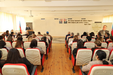Yevlaxda “Ulu Öndər Heydər Əliyev və Azərbaycan təhsili” adlı tədbir keçirilib