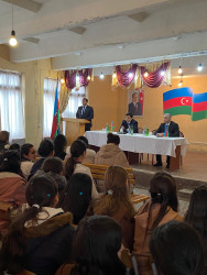 Yevlaxda gender əsaslı zorakılığa qarşı mübarizə çərçivəsində "Təhlükəsiz həyat üçün zorakılıq zəncirlərini birlikdə qıraq" adlı tədbir keçirilmişdir