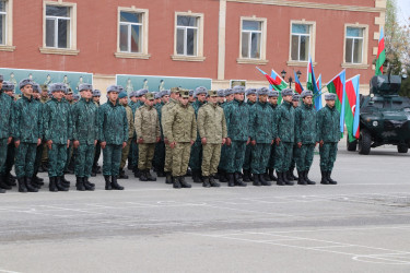 Yevlax Şəhər İcra Hakimiyyətinin Başçısı Novruz bayramı münasibətilə Dövlət Sərhəd Xidmətinin Yevlax rayonu ərazisində yerləşən “N” saylı hərbi hissəsində xidmət edən hərbçilərlə görüşüb