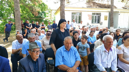 Vətəndaşlarla növbəti görüş rayonun Aşağı Salamabad kəndində keçirildi