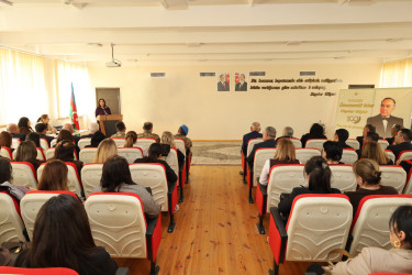 Yevlaxda “Ulu Öndər Heydər Əliyev və Azərbaycan təhsili” adlı tədbir keçirilib