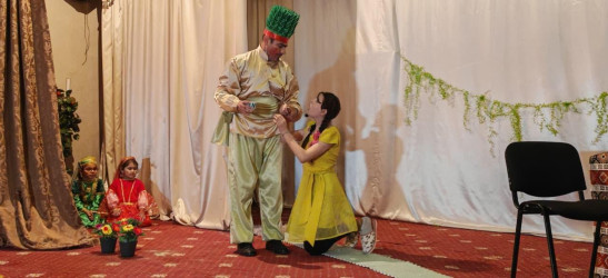 Yevlaxda uşaqlar üçün tamaşa nümayiş olunub