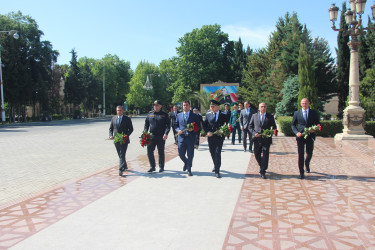 Yevlaxda xalqımızın Ümummilli Lideri, Ulu Öndər Heydər Əliyevin anadan olmasının 102-ci ildönümü qeyd olunmuşdur