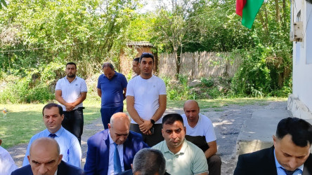 Əxşam kənd sakinlərinin müraciətləri dinlənilmişdir