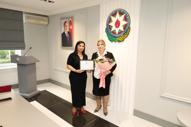 Yevlaxda 5 oktyabr-Beynəlxalq Müəllimlər günü münasibətilə tədbir keçirilmişdir