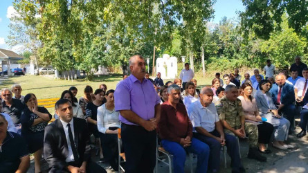 Yevlax Şəhər İcra Hakimiyyətinin Başçısı Əxşam kəndində səyyar qəbul keçirib