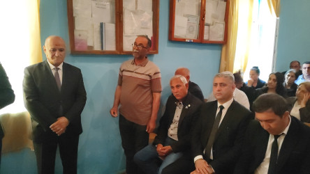 Nemətabad kənd sakinlərinin müraciətləri dinlənilmişdir
