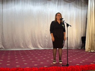 Yevlaxda 27 Sentyabr-Anım Gününə həsr olunmuş “Zəfərə gedən yolun qəhrəmanları” adlı ədəbi-bədii kompozisiya nümayiş etdirilib