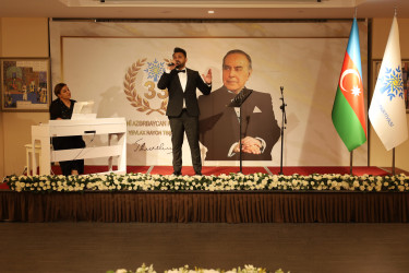 Yeni Azərbaycan Partiyası (YAP) Yevlax rayon təşkilatının yaradılmasının 33-cü illiyi münasibətilə tədbir keçirilib