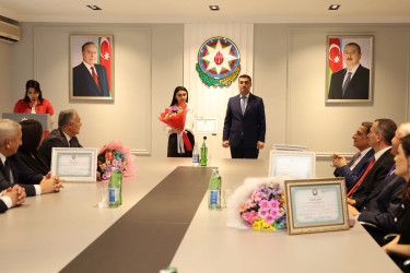 Yevlaxda 23 İyun-Dövlət Qulluqçularının Peşə Bayramı günü münasibətilə tədbir keçirilib