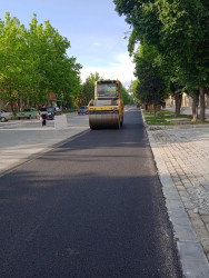 20.05.2024-cü il tarixdə Yevlaxda abadlıq-quruculuq işləri davam etdirilir.