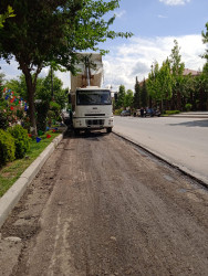 20.05.2024-cü il tarixdə Yevlaxda abadlıq-quruculuq işləri davam etdirilir.