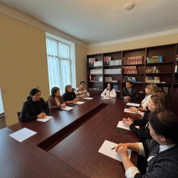 Yevlaxda uşaq hüquqlarının müdafiəsi üzrə ayrı-ayrı sahələrdə mütəxəssis hazırlığının təmin edilməsi məqsədilə təlimlər təşkil olunub