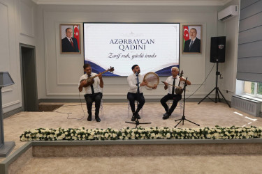 Yevlaxda “Azərbaycan qadını-Zərif ruh, güclü iradə” adlı tədbir keçirilib