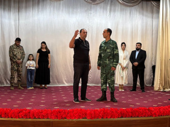 Yevlaxda 27 Sentyabr-Anım Gününə həsr olunmuş “Zəfərə gedən yolun qəhrəmanları” adlı ədəbi-bədii kompozisiya nümayiş etdirilib