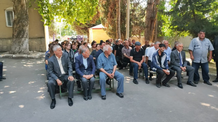Ərəş kəndində səyyar qəbul keçirilib