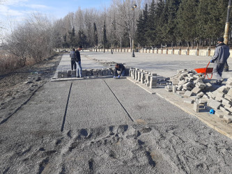 Yevlaxda Sahil-Bulvar istirahət parkında əsaslı təmir işləri davam etdirilir