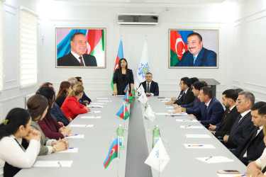 Yevlaxda Ümummilli Lider Heydər Əliyevin ilk dəfə Azərbaycan Respublikasının Prezidenti seçilməsi ilə əlaqədar tədbir keçirilib