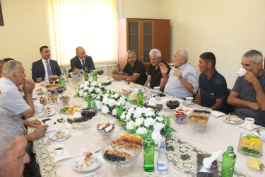 Yevlaxda şəhid ailələrinin üzvləri ilə görüş keçirilib