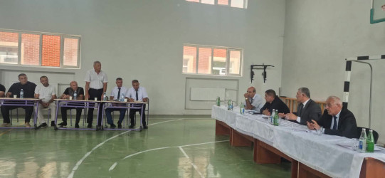 Maarifləndirici görüşlər davam etdirilib
