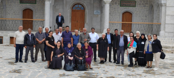 Yevlaxdan olan şəhid ailələrinin üzvləri Şuşaya səfər ediblər