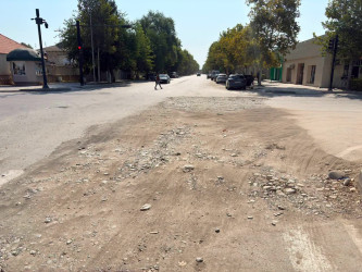 Şəhərin su təchizatı və kanalizasiya sistemlərinin yenidən qurulması işləri davam etdirilir