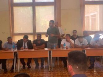 Yevlaxda fermerlərlə növbəti maarifləndirici görüş keçirilib