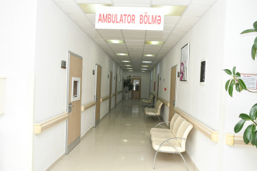 Ağciyər Xəstəlikləri Mərkəzinin tabeliyində fəaliyyət göstərən Yevlax Regional Xəstəxanasının binası əsaslı yenidənqurma işlərindən sonra vətəndaşların istifadəsinə verilib