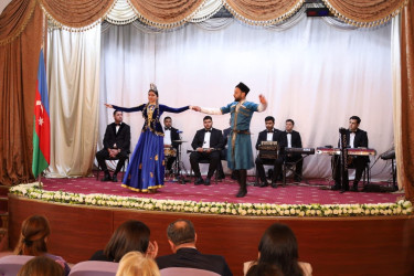 Yevlaxda Ulu Öndər Heydər Əliyevin anadan olmasının 103-cü ildönümü münasibətilə silsilə tədbirlər davam etdirilir