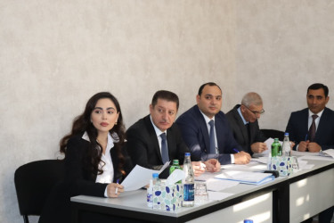 Azərbaycan Dövlət Su Ehtiyatları Agentliyinin sədri Yevlaxda vətəndaşlarla görüşmüşdür