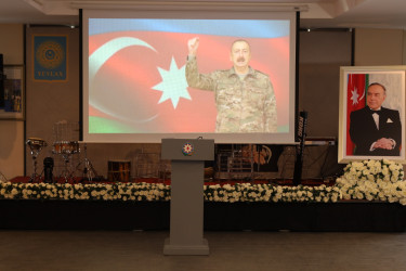 Yevlaxda Ulu Öndər Heydər Əliyevin anadan olmasının 103-cü ildönümünə həsr olunmuş tədbir keçirilib