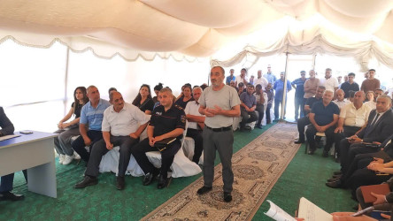 Yevlax rayonunun Kolanı kəndində növbəti səyyar qəbul keçirilib